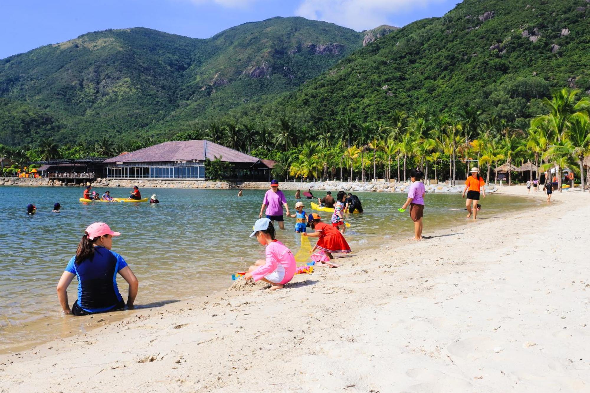 Khu nghỉ mát Dưỡng&spa Diamond Bay Nha Trang
